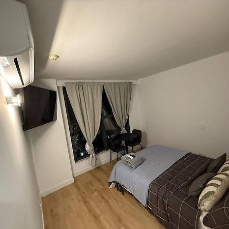 To Room Madrid Castellana Eksteriør billede