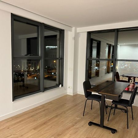 To Room Madrid Castellana Eksteriør billede