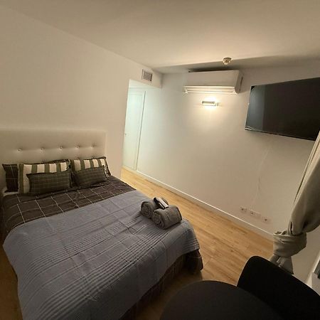 To Room Madrid Castellana Eksteriør billede