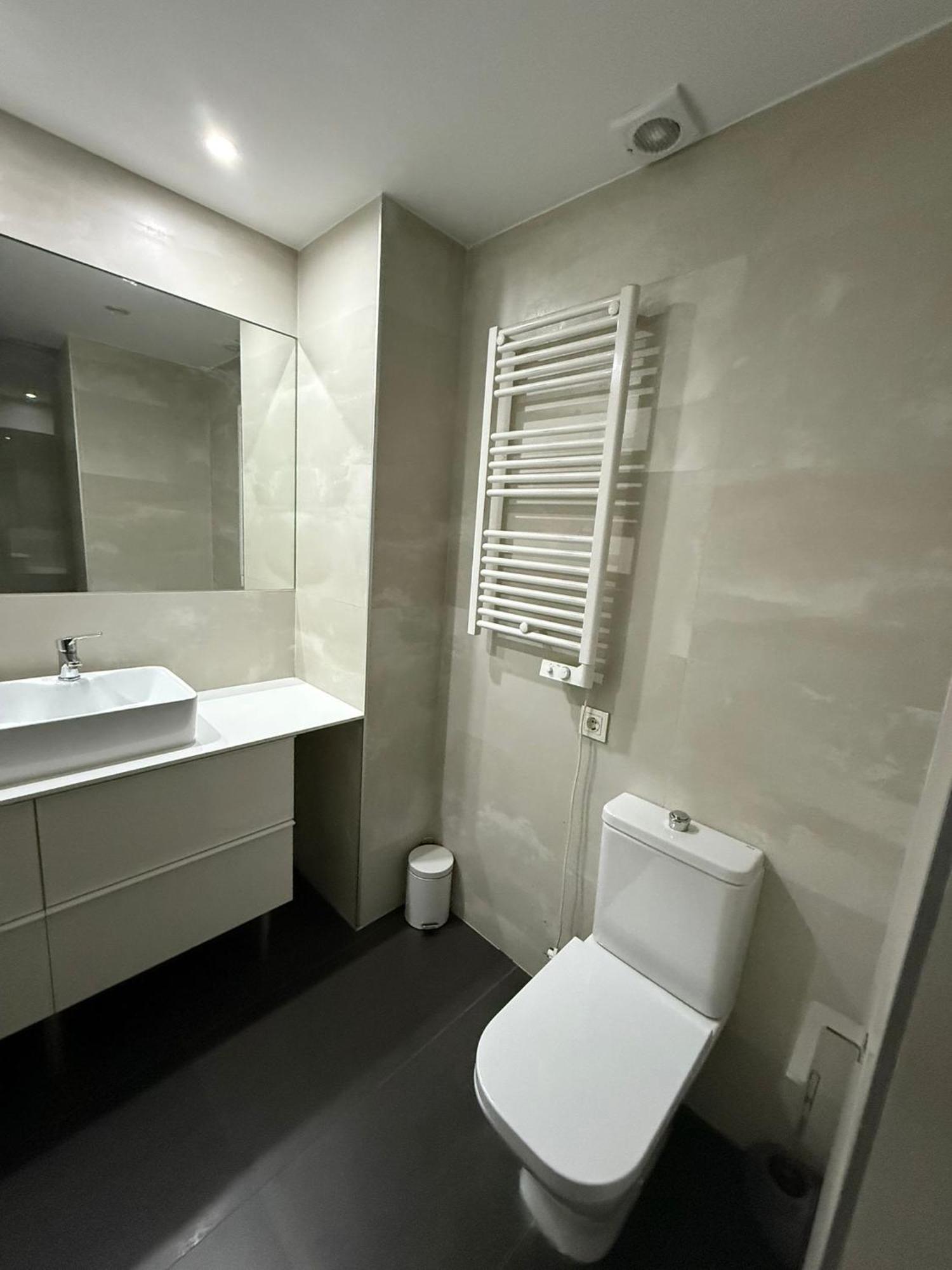 To Room Madrid Castellana Eksteriør billede