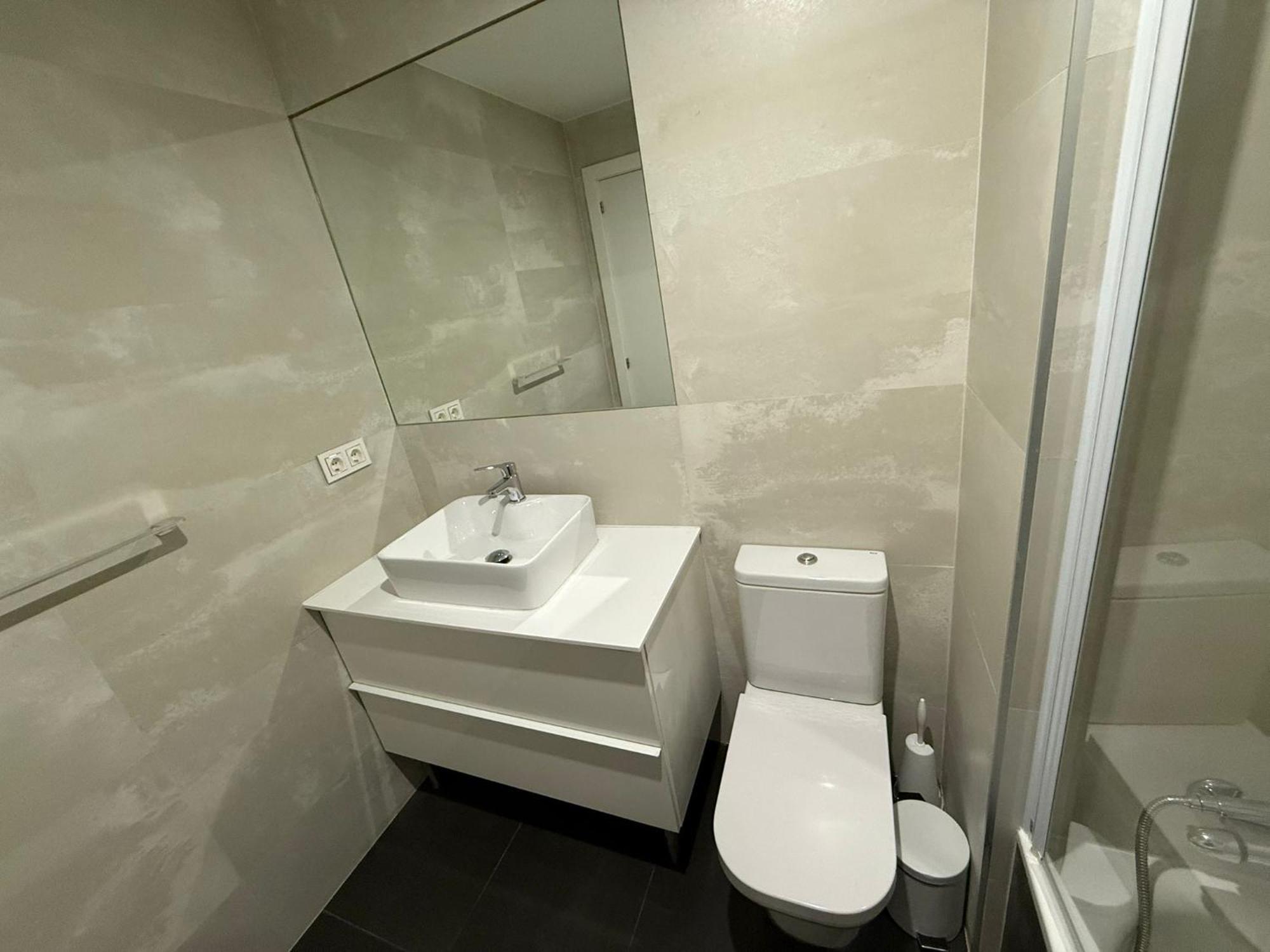 To Room Madrid Castellana Eksteriør billede