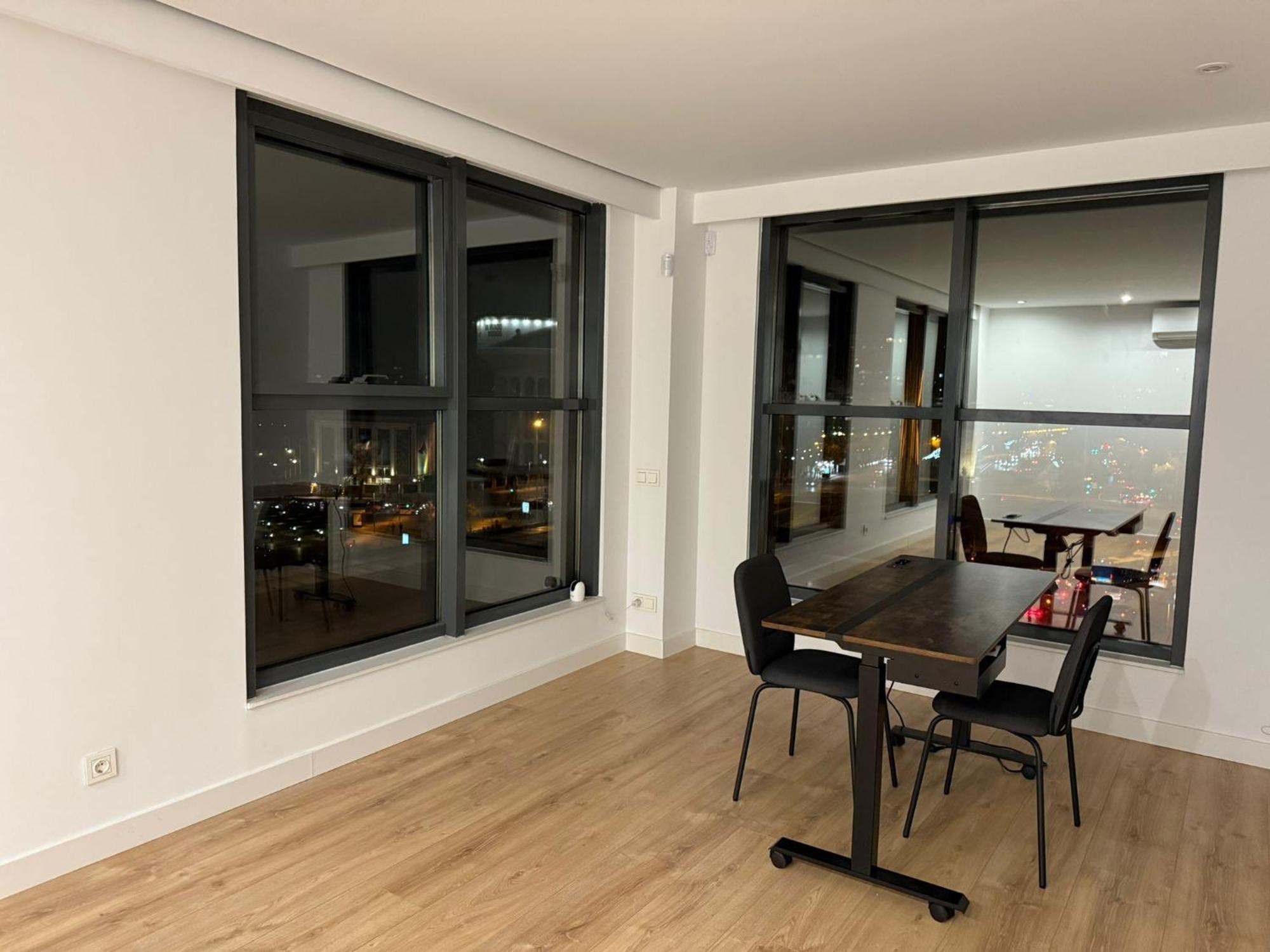 To Room Madrid Castellana Eksteriør billede