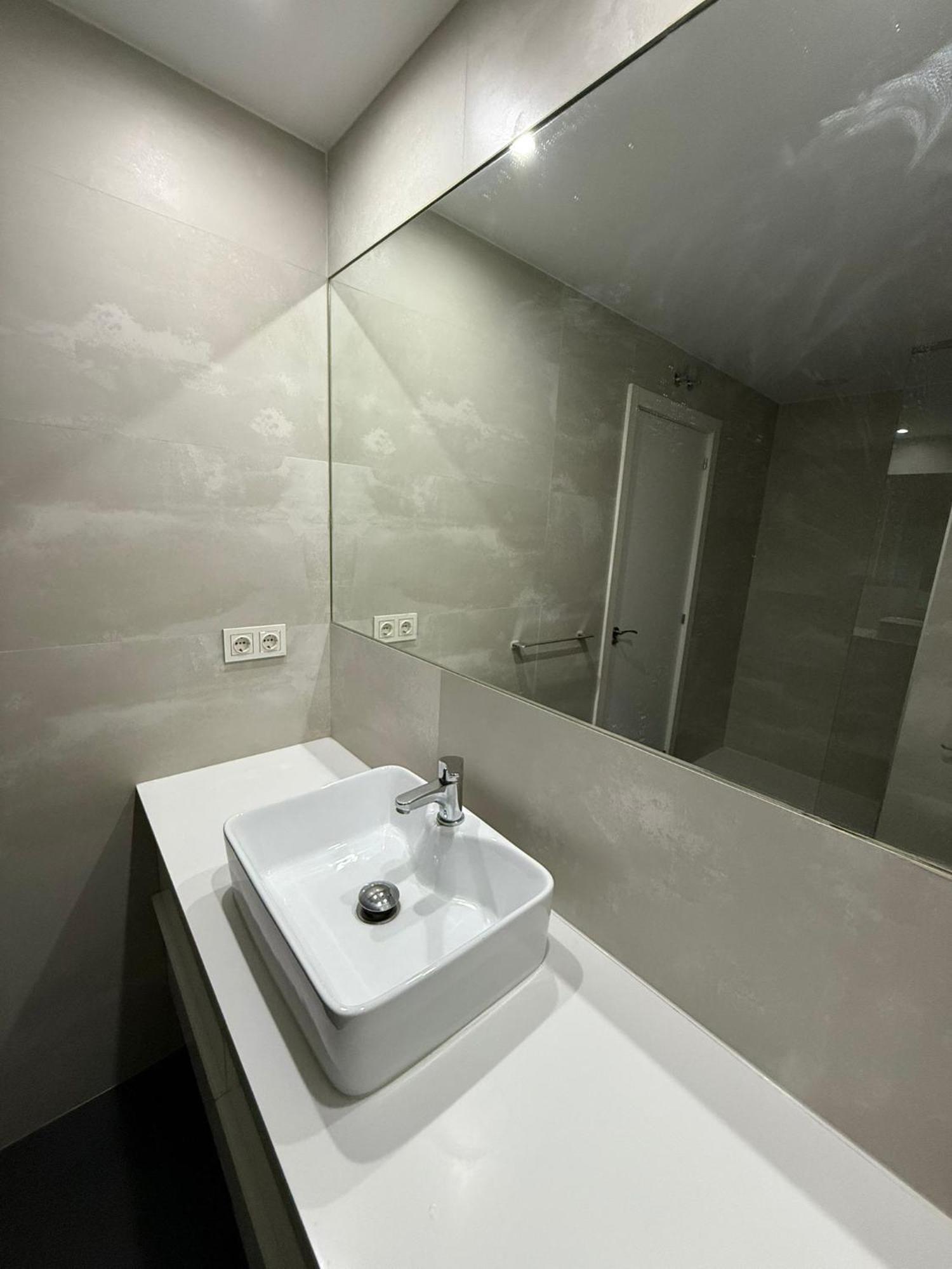 To Room Madrid Castellana Eksteriør billede